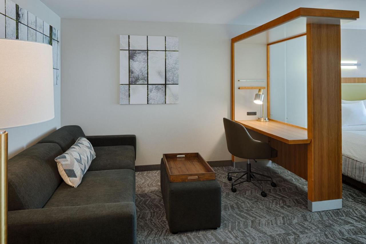 Springhill Suites By Marriott Bloomington Exterior photo